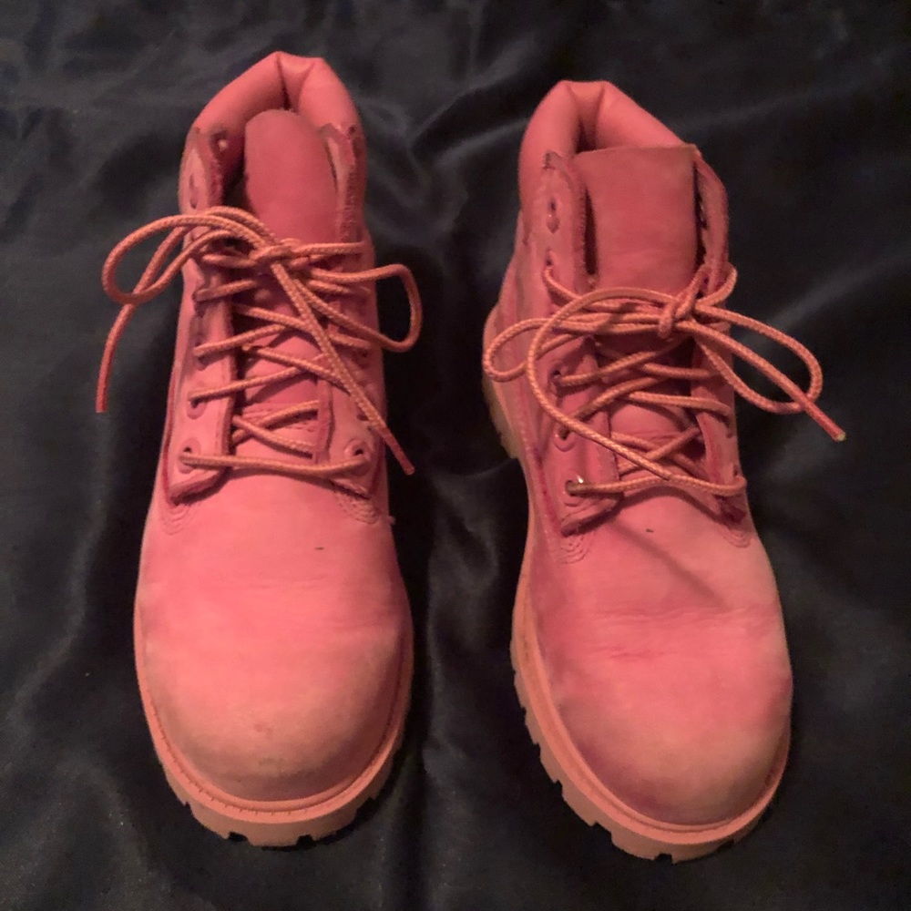 Girls Timberlands 💕